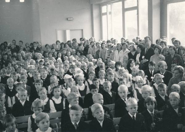 Tartu III keskkool. 01.09.1973.a.
