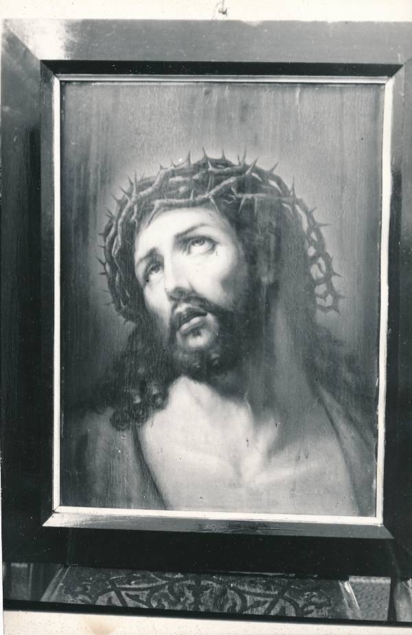 Tartu kirikutes leiduvad kultusesemed. Maal Katoliku kirikus, Veski (Burdenko) tn 1. 1976.a.