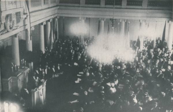 Tartu Ülikool. 300. aasta juubelipidustuste aktus aulas. 30.06.1932.a.