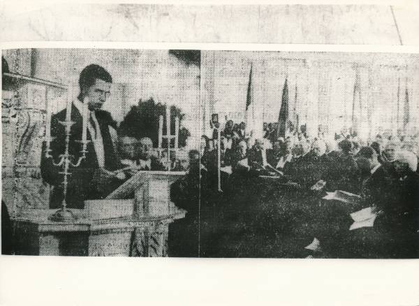 Tartu Ülikool. Rootsi kroonprints Gustaf VI Adolf 300. aasta juubelipidustuste aktusel kõnet pidamas. 30.06.1932.a.