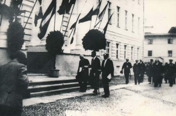 Tartu Ülikool. 300. aasta juubelipidustuste külalised. 30.06.1932.a.