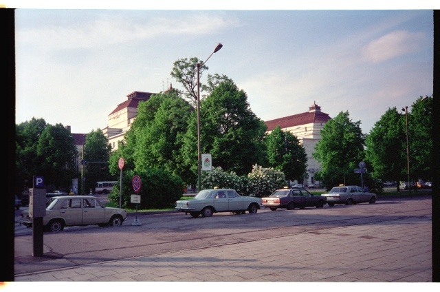 Taxi parking in Tallinn Theatre Square