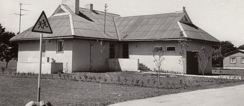 Kostivere sovhoosi ühepereelamud