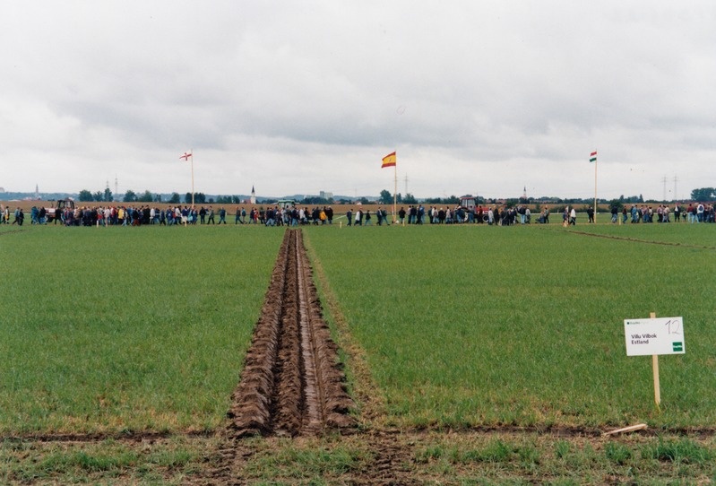 45. künni- maailmameistrivõistlustel Saksamaal 4.-5.sept.1998 Landshut-Schönbrunni Põllumajanduse Õppekeskuses