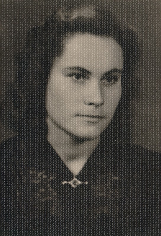 Helga Topolev-Teeveer