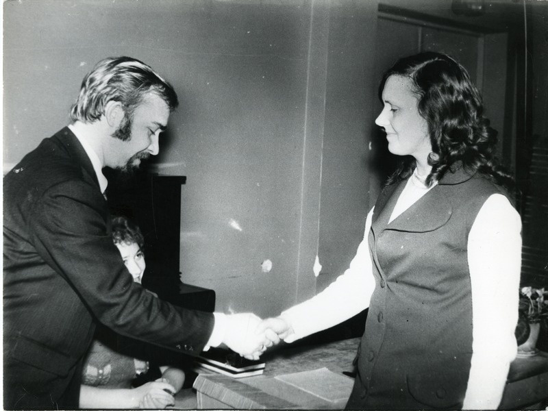 1973. a. parim raamatukogu juhataja  Aimi Paja