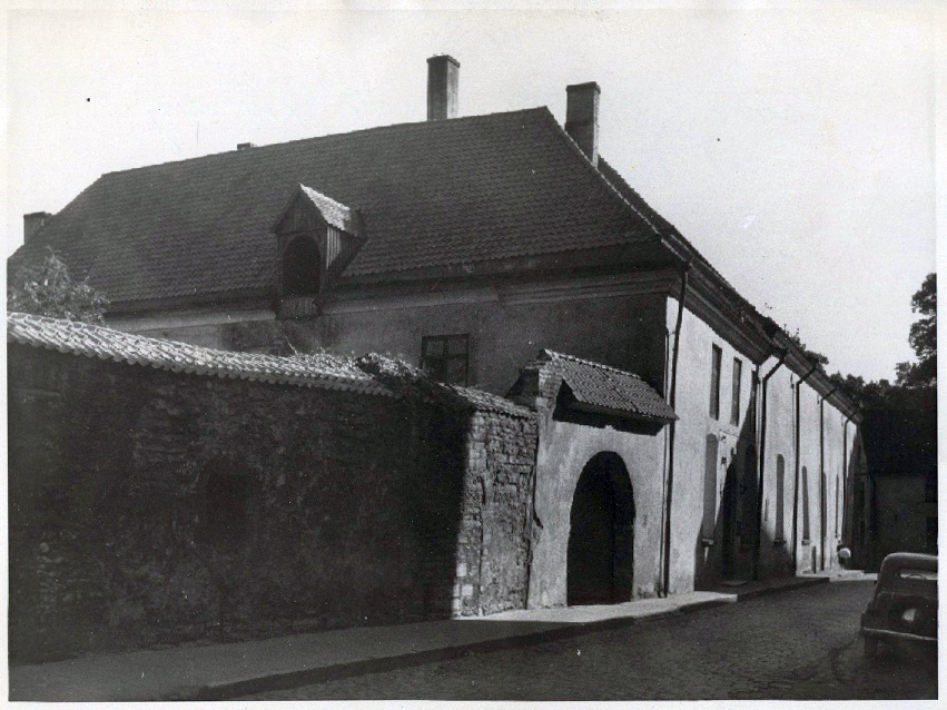 Tallinn, Rataskaevu 15, endine Mihkli kirik 16. sajandist.