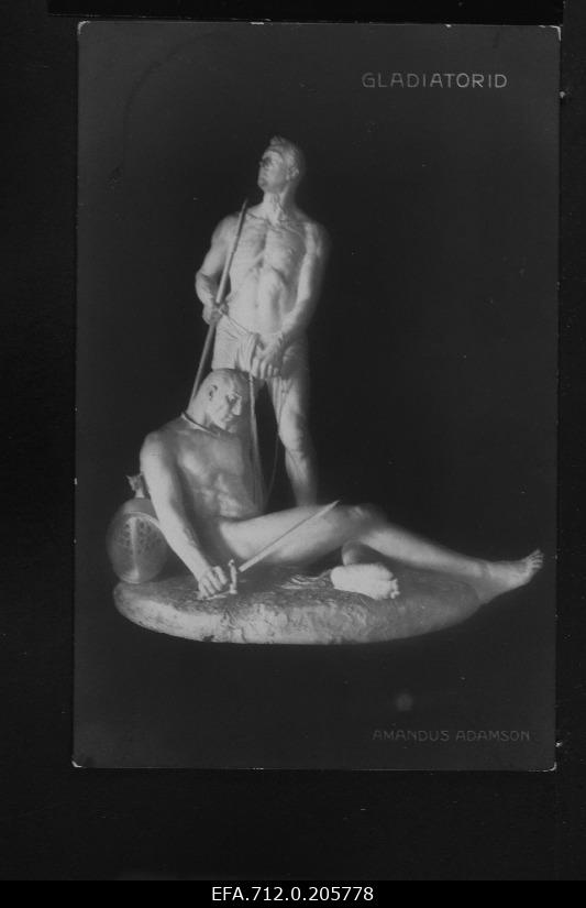 Amandus Adamsoni skulptuur "Gladiaatorid".