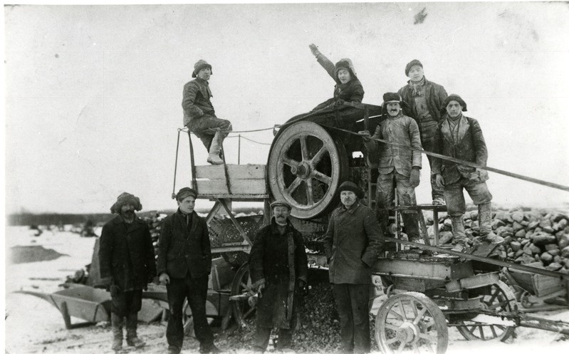 Kivipurustamine Tomba karjääris. 1936. a.