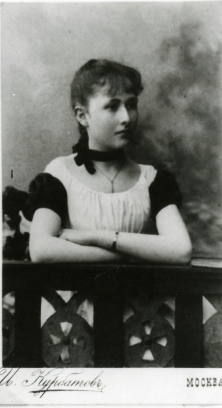 Helene Emmanuele Rita von Vietinghoff: rinnaportree, 1890. a.-d.