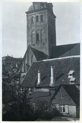 Tallinn, Niguliste kirik, vaade lõunast.  duplicate photo
