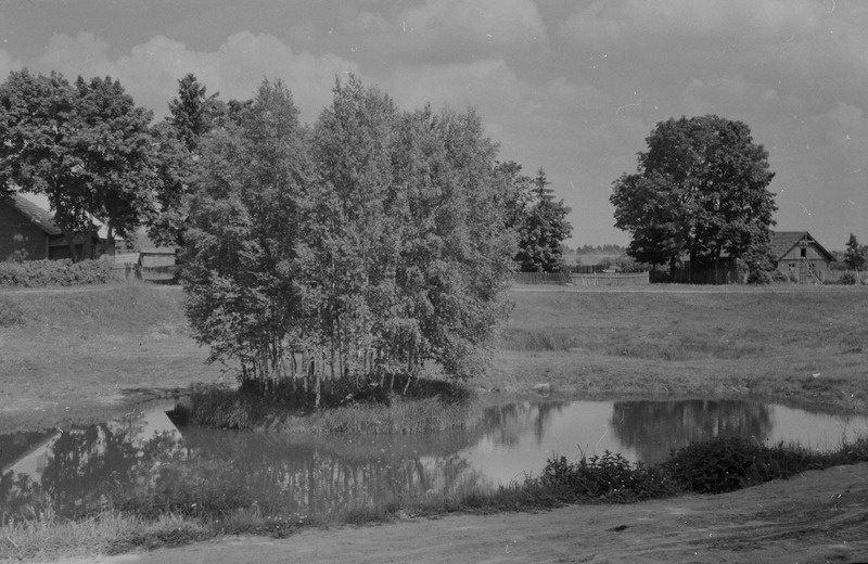 Hirla küla keskus (Simuna, Väike-Maarja rajoon)