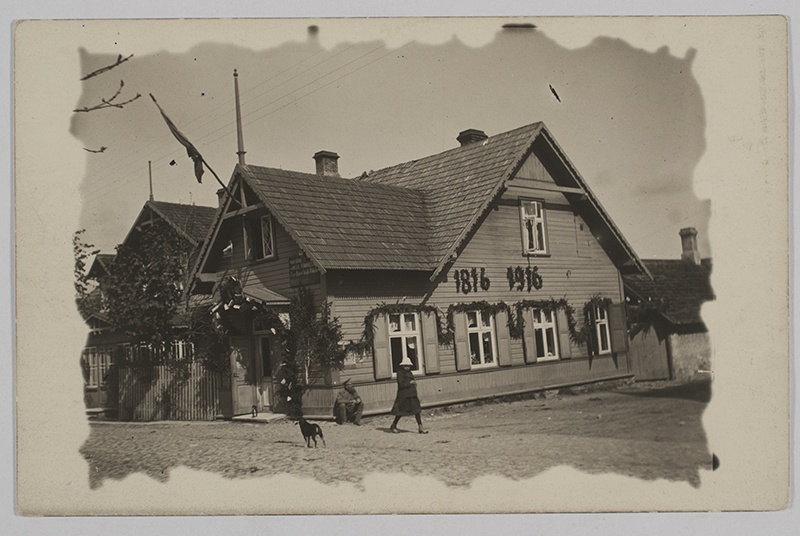 100 a Romanov Memorial Day in Keila
