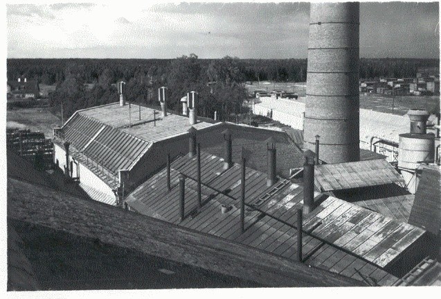 Photo. Järvakandi glass factory. View from the street. Power station