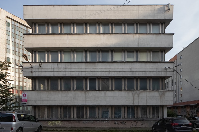 Projekteerijate Maja, Rävala pst 8, Tallinn. Hoovipoolne hoonemaht. Arhitektid Peep Jänes, Mart Port, Roman Urb, Arvo Niineväli