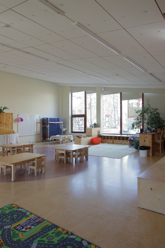 Rocca al Mare kooli Veskimöldre lasteaed. Rühmaruum. Arhitektid Jaan Tiidemann ja Andres Lember
