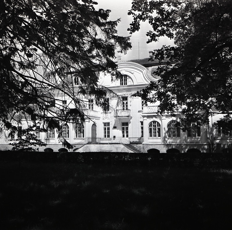 Laupa mõis. arhitekt Jacques Rosenbaum
