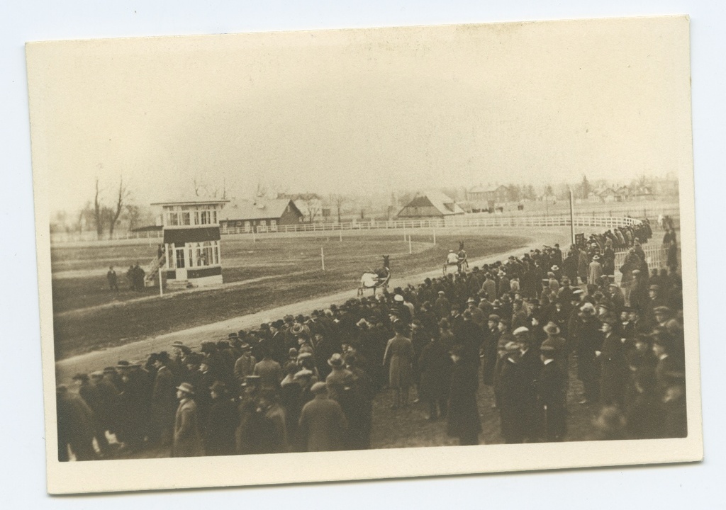 Tallinn, view of the hypodroom during the wire competitions.