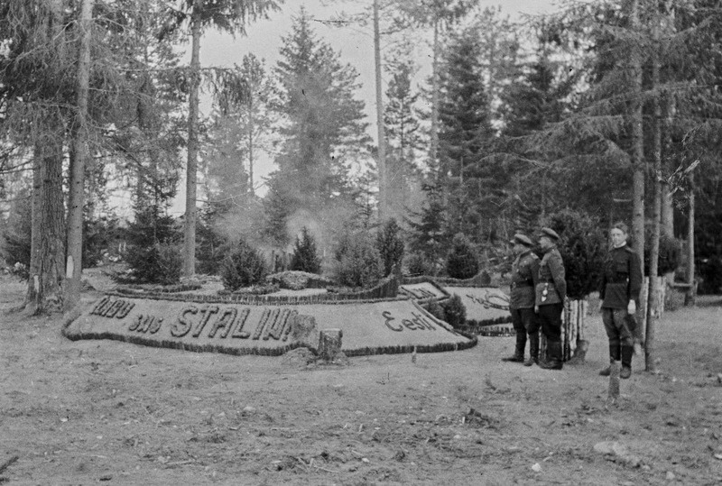 7. Eesti Laskurdiviis. 1. mai puhul dekoreeritud muldonn