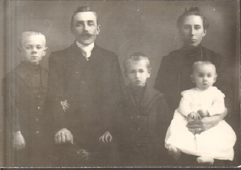 klaasnegatiiv, perekond Kräenbaum 20.saj. alguses