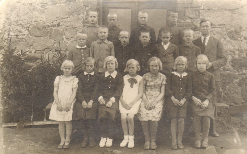foto Udeva algkooli õpilased  1934.a. kevadel