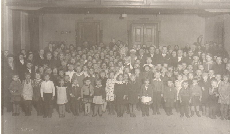 klaasnegatiiv, Punase Risti jõulupuu Paides 1937.a.