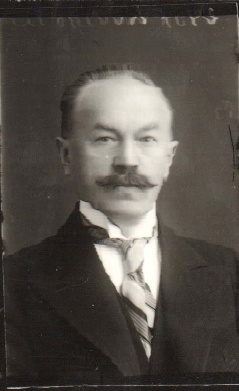 klaasnegatiiv, postiametnik Koort 1938.a.