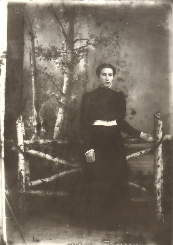 klaasnegatiiv ja foto, Tuimann, naise fotoportree 1910.a.