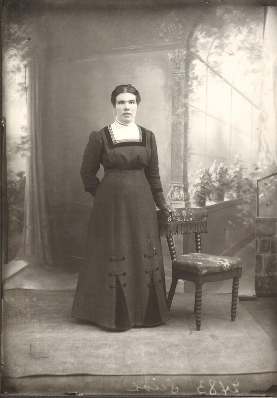 klaasnegatiiv ja foto, Ida Seire, naise fotoportree 1910.a.
