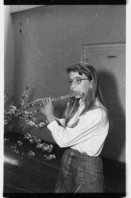 Aktus Toila Keskkoolis; etteaste flöödil