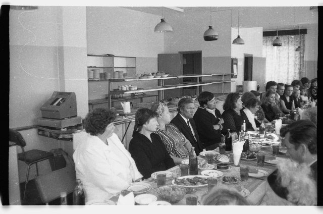 Peielaud Toila kalatööstuse sööklas