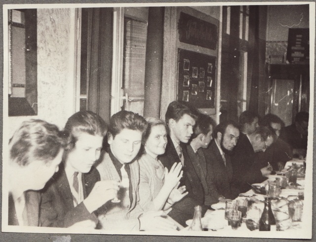 Aastakoosolekule järgnevas peolauas