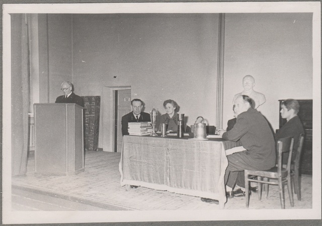 Aruandluskoosoleku presiidium