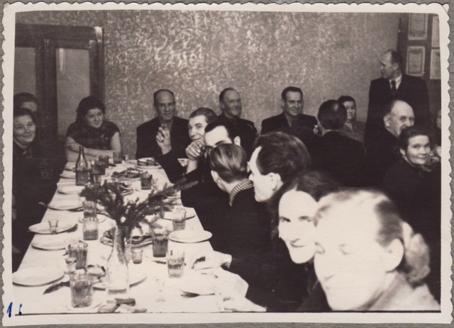 Tallinna Keskrajooni VTÜ II meesrühm aastakoosolekule järgnenud koosviibimisel