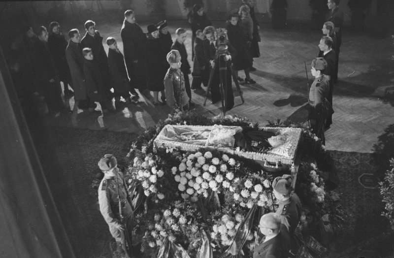 Johannes Varese matused