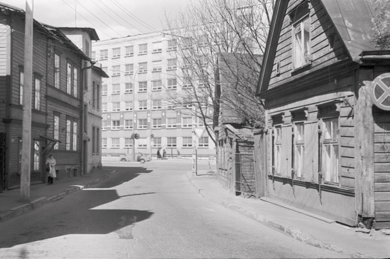 Tallinn. Maakri tänava(?) ja Rävala puiestee (endine Lenini pst) nurk.