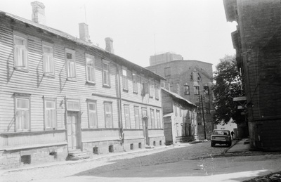 Tallinn. Pääsukese tänava ja Maakri tänava nurk.  similar photo