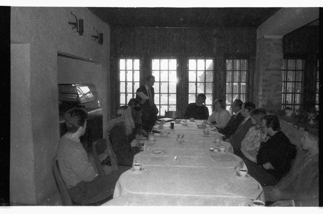 Koosolek Narva Hermanni linnuse Suures Kivisaalis