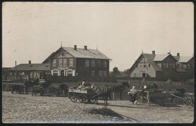 Postcard, Võhma Economy unity buildings, horses with vans on the front