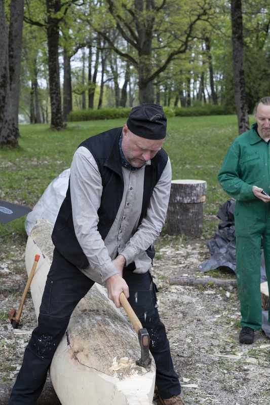 Künakirvega haabja sisemuse välja raiumine