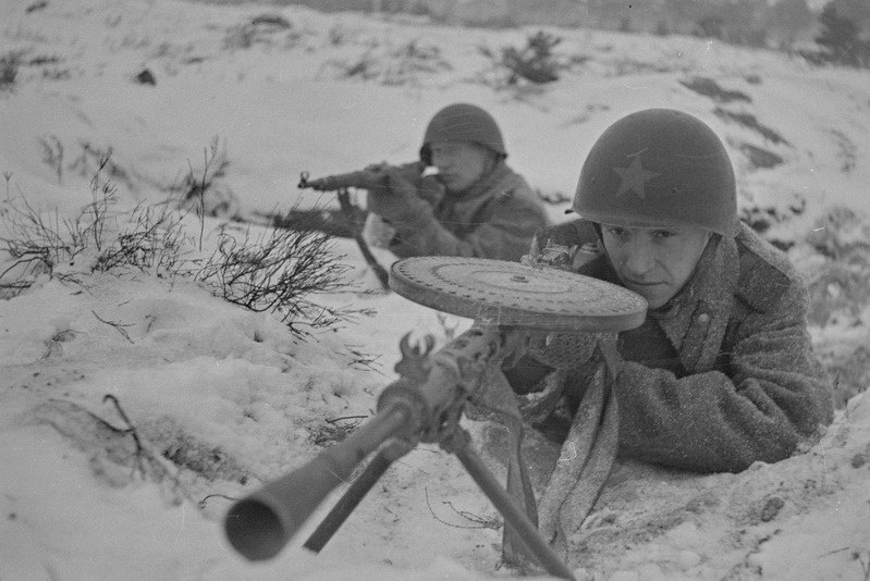 8. Eesti Laskurkorpus. Kindralmajor J. Lombaku diviisi kuulipildur lahingus (1944)