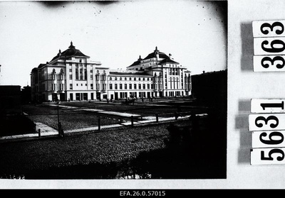 Vaade „Estonia“ teatrile.  duplicate photo