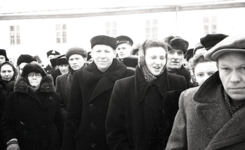 Saaremaa 1919. aasta mässu 40. aastapäev: vaade miitingul osalejatele