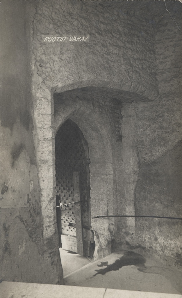 [tallinn] : Swedish Gate