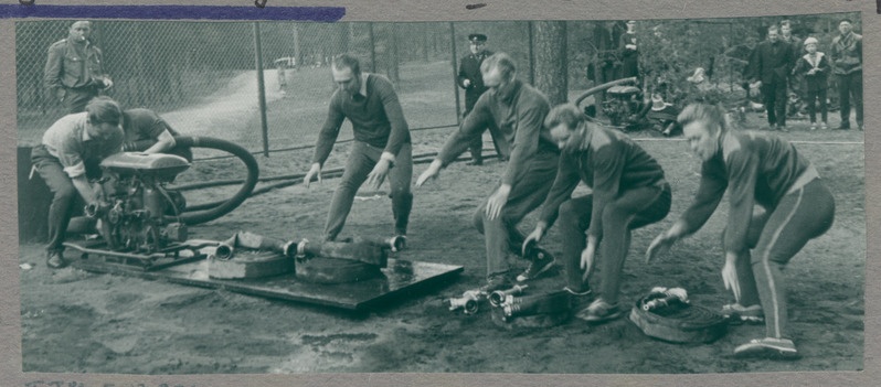 Tallinna Kalinini rajooni TÜ vabatahtlike tuletõrjesalkade võistluspäev