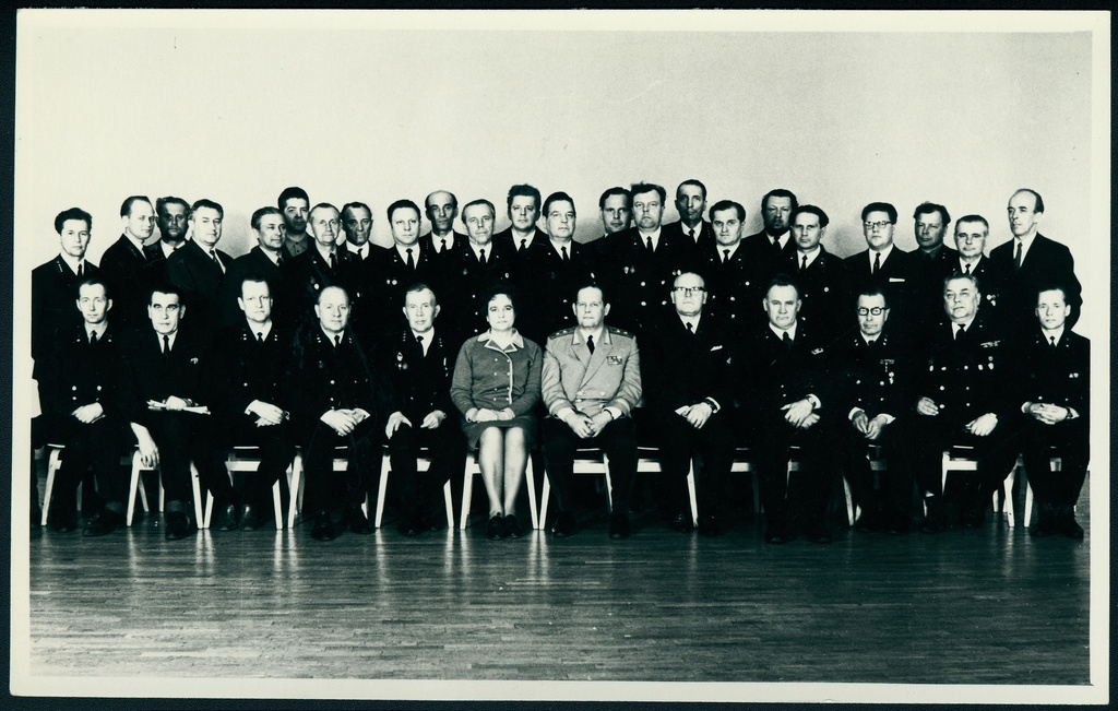 Vabariigi ja rajoonide juhtivad tuletõrjetöötajad