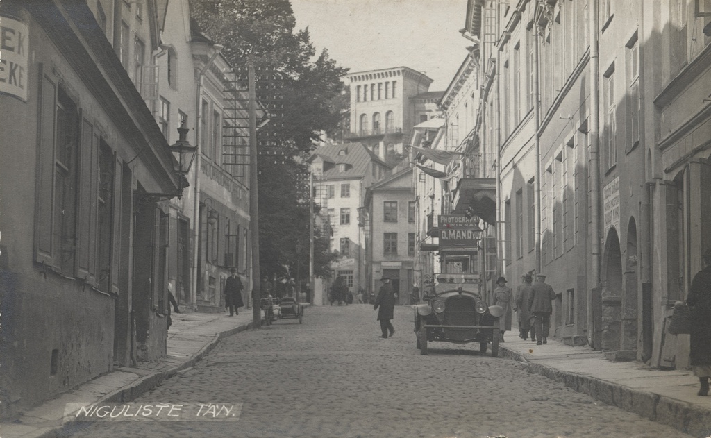 [tallinn] : Niguliste tän.