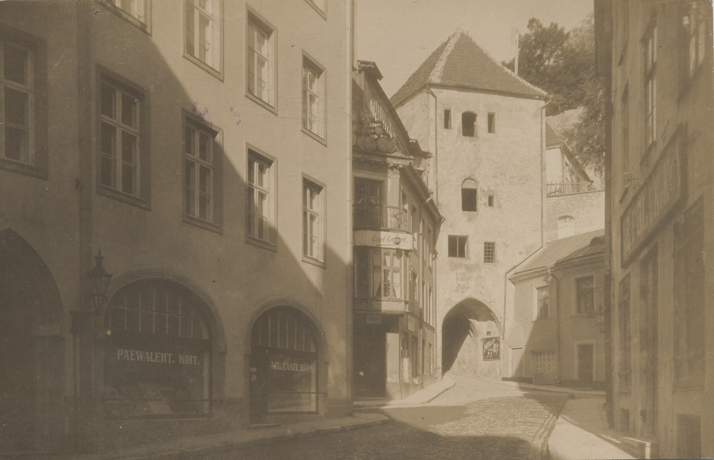 [tallinn] : [Oldlinn]