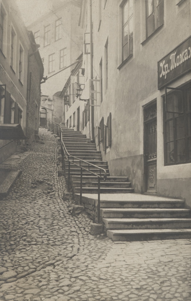 [tallinn] : [Oldlinn]