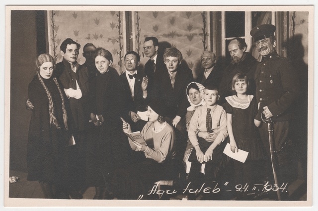 Nõmme VTÜ näiteringi näidendi Agu tuleb tegelased